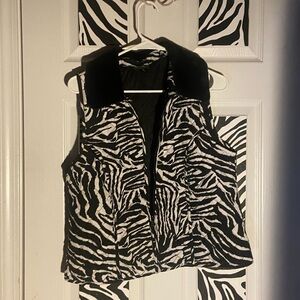 Zebra print vest with fur neck lining